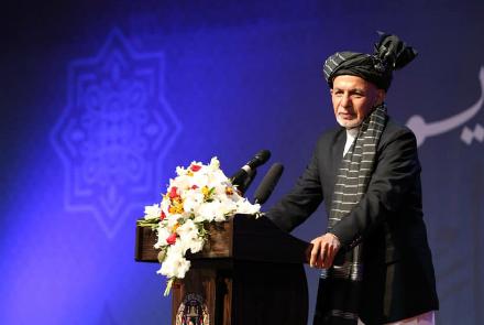 阿富汗总统：尊重美国从阿富汗撤军的决定