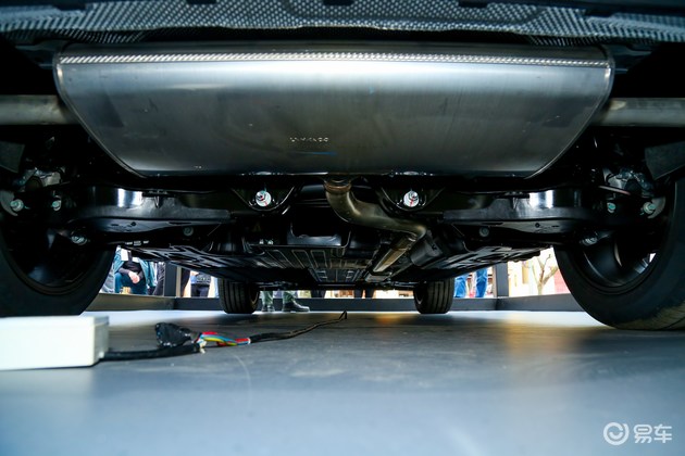 综合续航里程超800km抢先实拍领克05phev