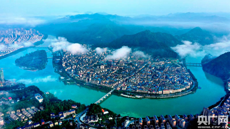 修水县城全景(央广网发通讯员邱剑锋摄)