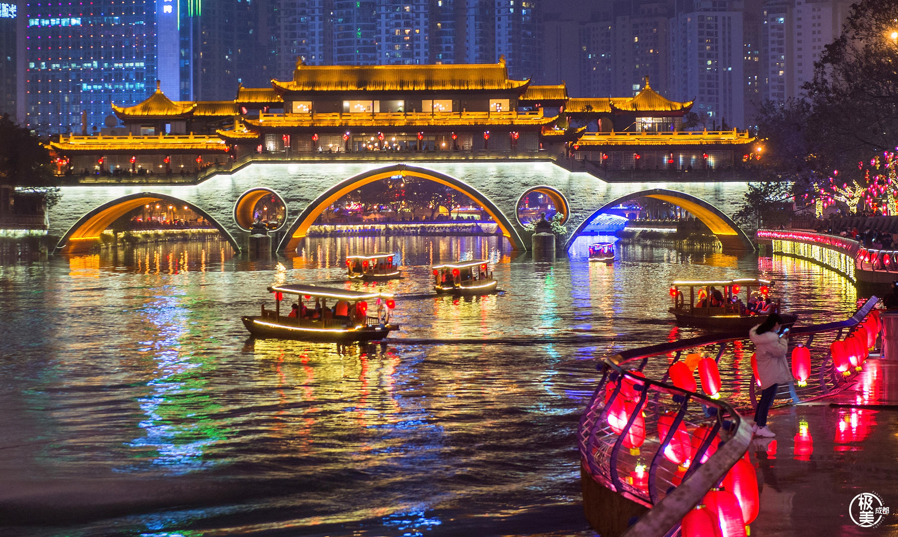 到成都的100个理由|千年锦江畔,春色来天地|成都_新浪新闻