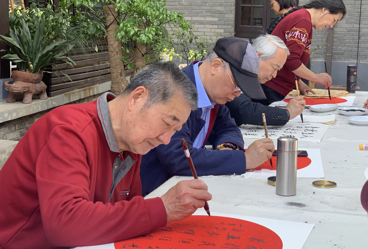 喜迎建党百年 杭州求是书画社举办书画笔会
