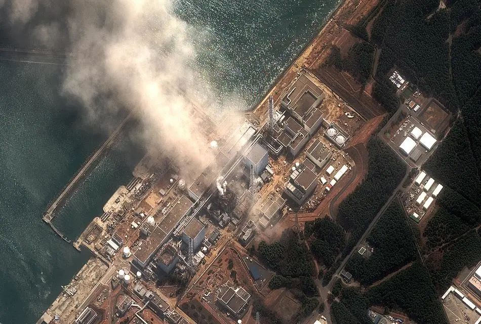 图：2011年03月14日，日本福岛第一核电站3号反应堆爆炸图片来源：新华社