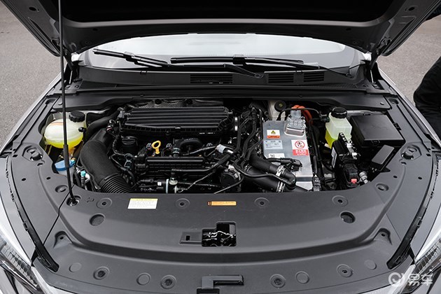 5t发动机与混动版可选.其中代号c15tdr的高功率版1.