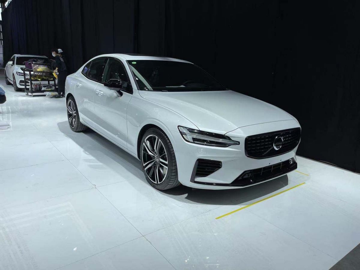 2021上海车展探馆:新款沃尔沃s60