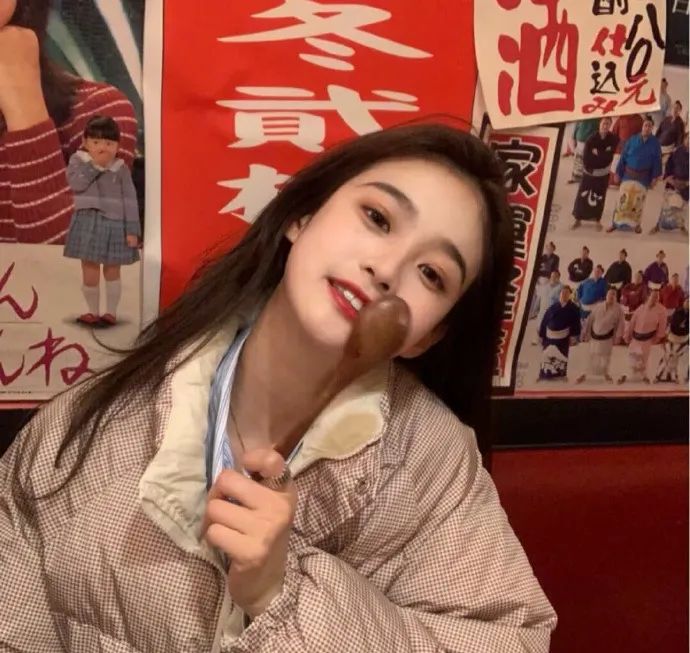 头像清纯可爱的小姐姐头像