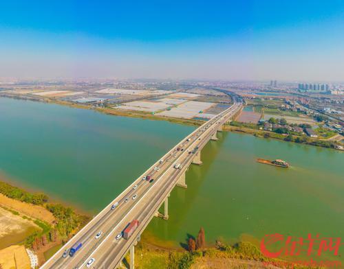 图集沿着高速看中国广东之广澳高速广珠段