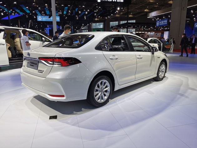 2021上海车展:实拍丰田卡罗拉