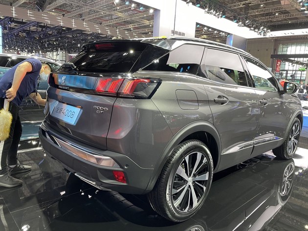 2021上海车展:16.97万元起 标致新款4008正式上市