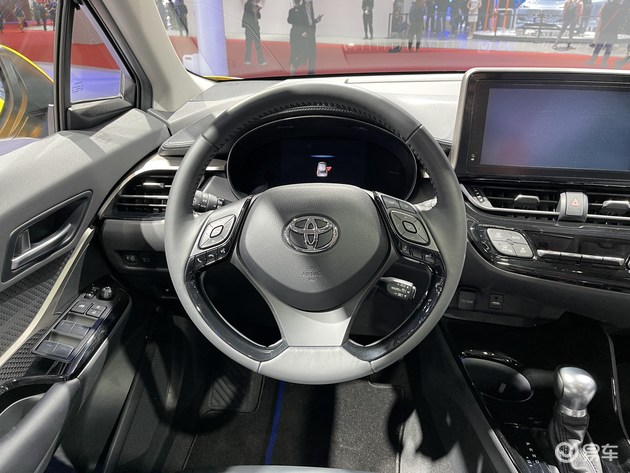 2021上海车展广汽丰田chr双擎公开内饰设计