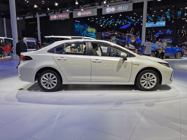 2021上海车展:实拍丰田卡罗拉