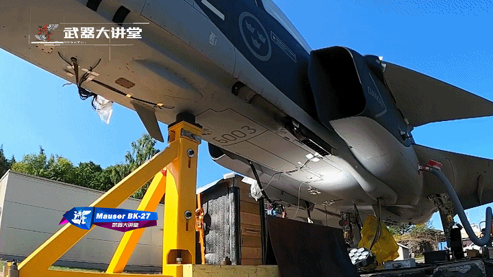 欧洲最成功的航空机炮德国27mm毛瑟bk27自动机炮