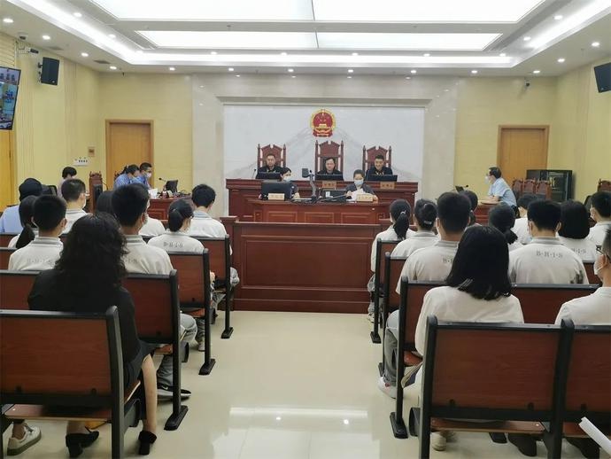 我为群众办实事学法懂法用法争做阳光好少年