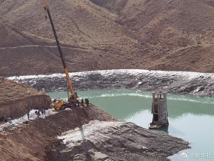 内蒙古乌拉特前旗尾矿库溢流井泄漏点完成封堵