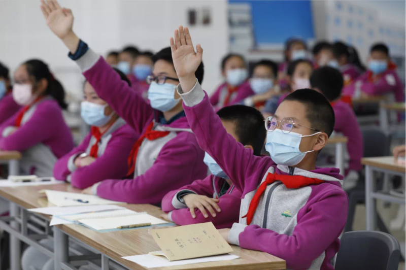 教小学生调节情绪 二十中附校给五年级孩子办心理讲座|二十中|讲座|年