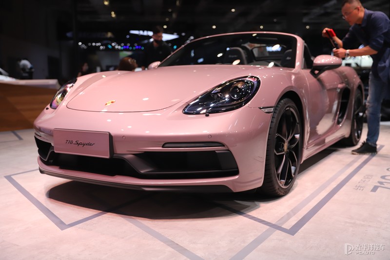 2021上海车展保时捷718spyder售738万元