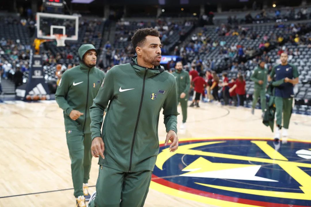 官宣退役!再见了,那位让哈登给他打替补的男人|塞弗洛沙|雷霆|哈登_新