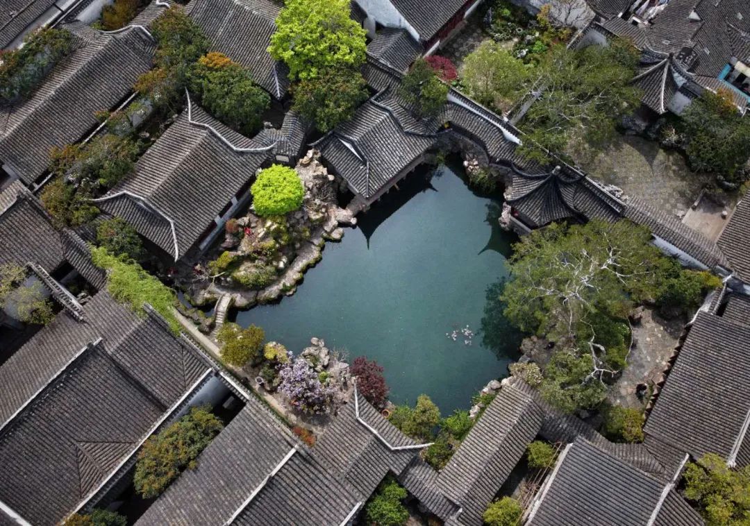 空中俯瞰网师园  王亭川 摄8增进民生福祉共享高质量发展成果补足教育