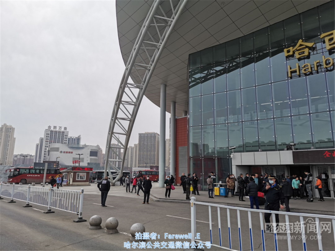 公交701路哈兰城际开通试运行