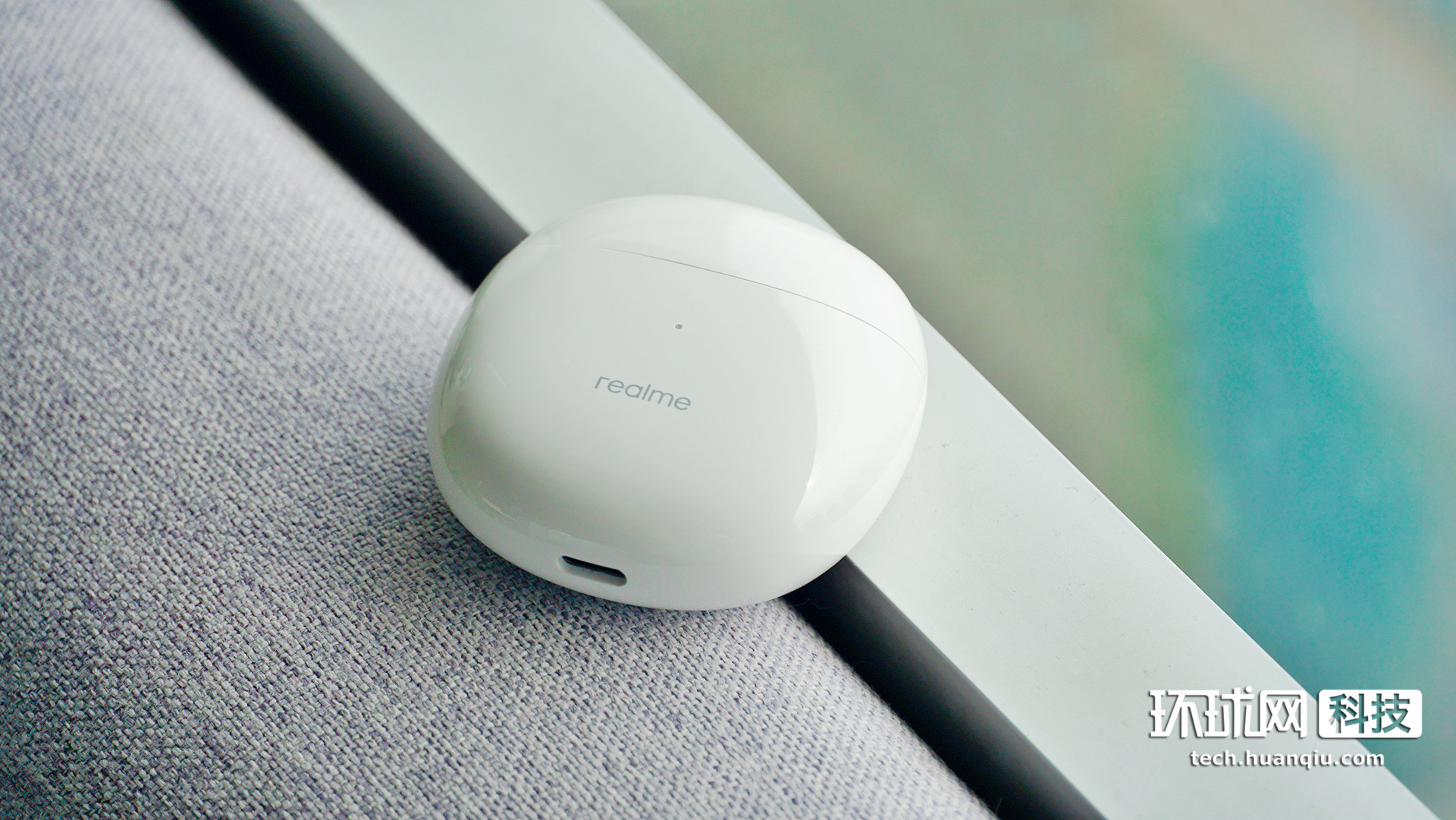 realme真我budsair2开箱造型更圆润加量还减价