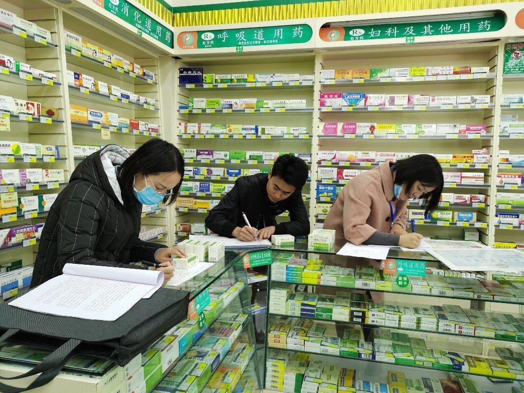 曲马多,阿普唑仑,艾司唑仑,地西泮,氯硝西泮和氨酚羟考酮片等为重点