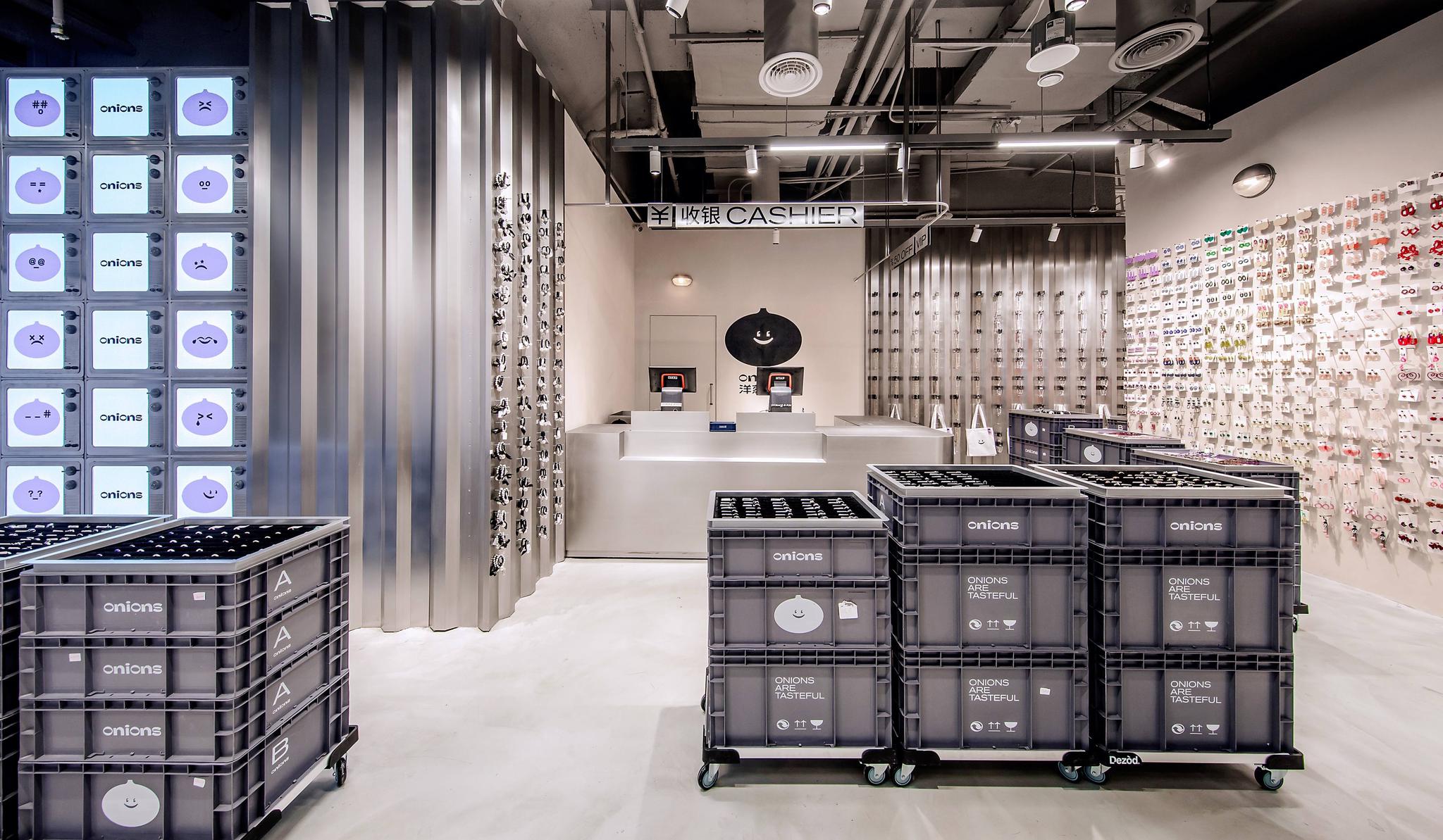 「洋葱仓库」获近千万元天使轮融资,打造自带"打卡气质"饰品集合店