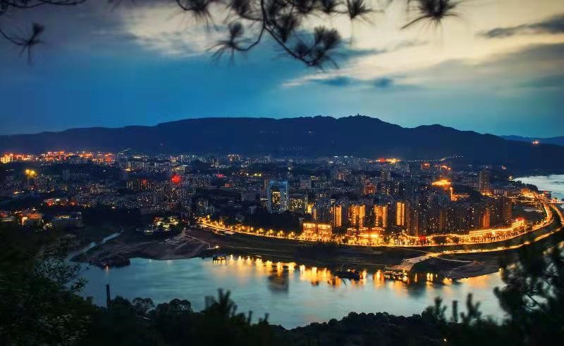 发扬卢作孚创新精神科学城北碚园区一天一个样