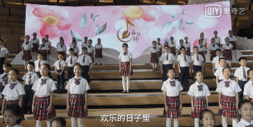 你们的妈妈也这样吗？休闲区蓝鸢梦想 - Www.slyday.coM