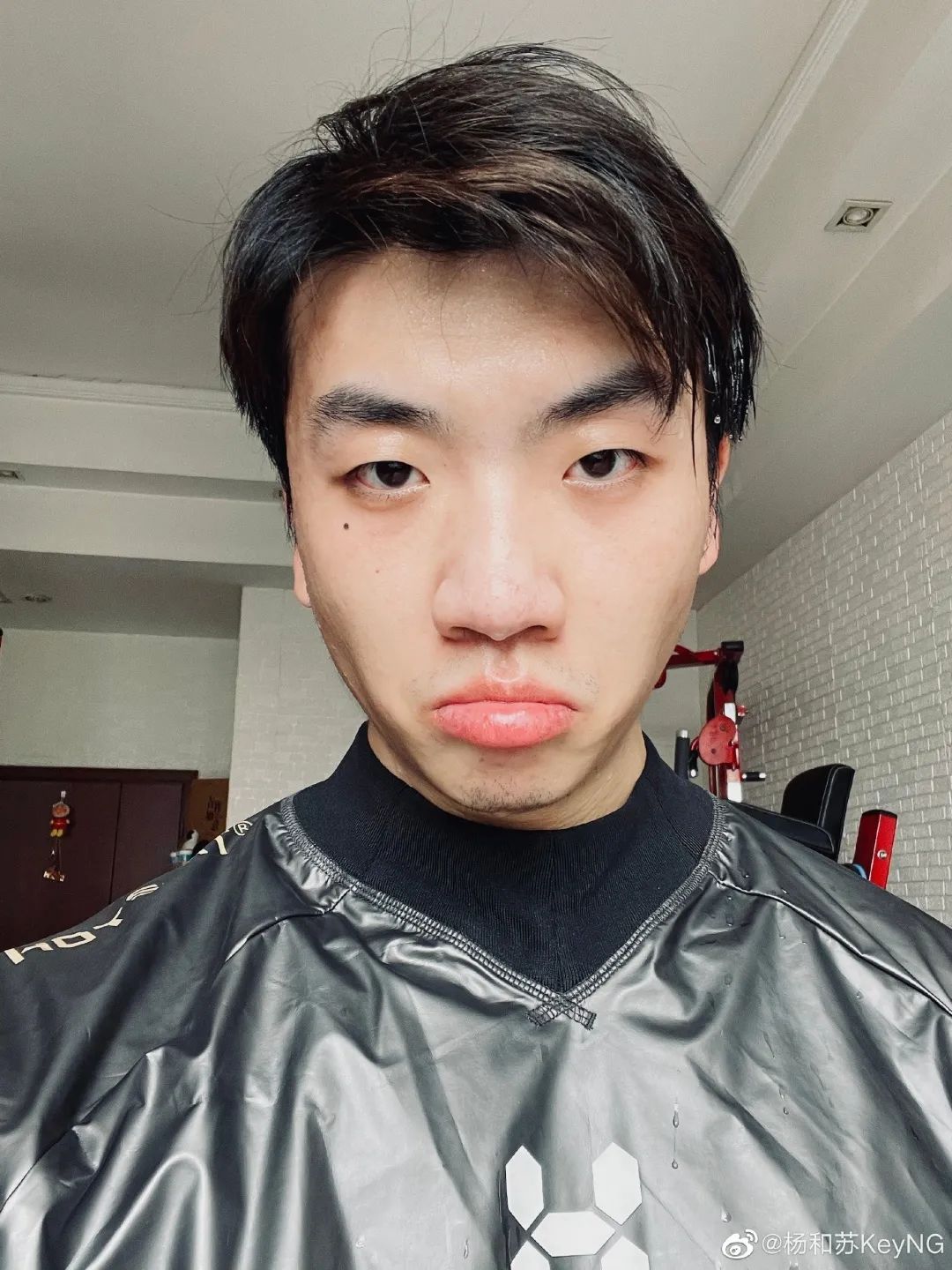 请多指教罐头君:杨和苏keyng自信喊话"其他猛男都没有我萌"|杨和苏