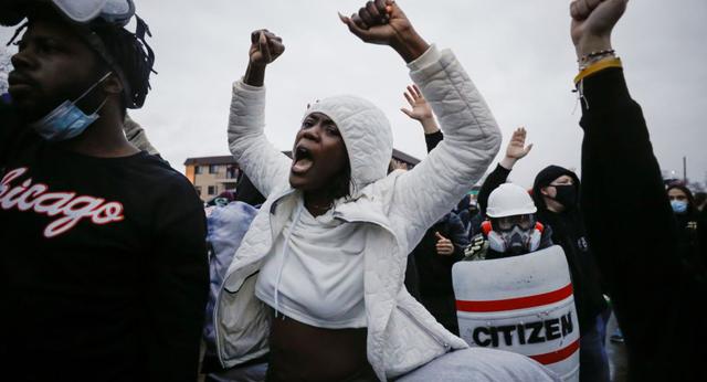 数百名黑命贵运动代表开始在纽约游行