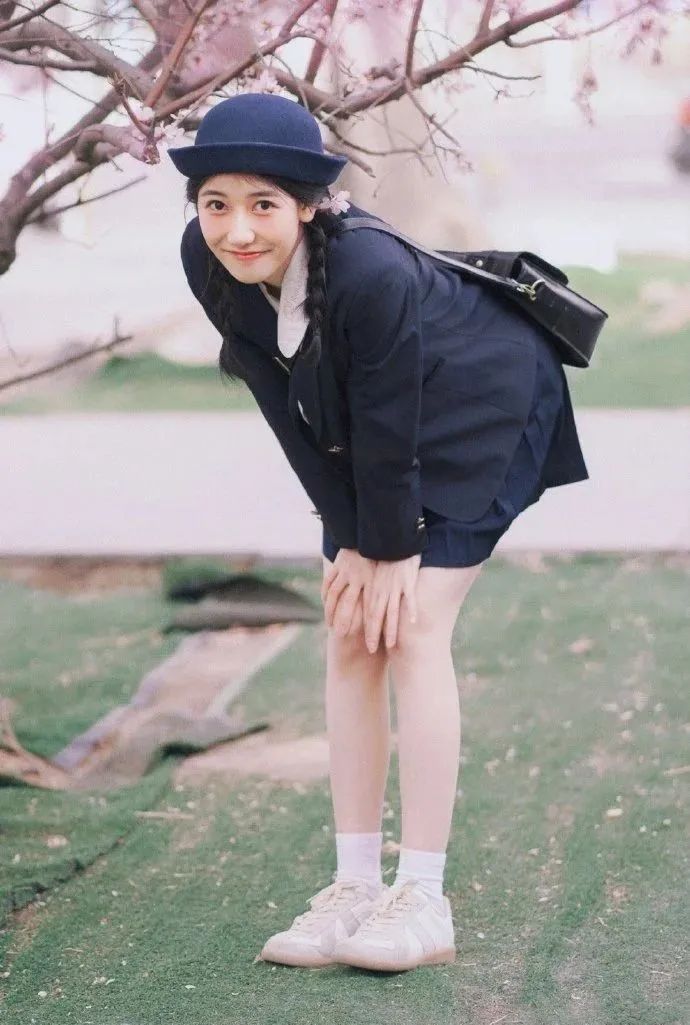 北电也审美降级了？前10名共用一张脸，开学合照怕是要一键消消乐…休闲区蓝鸢梦想 - Www.slyday.coM