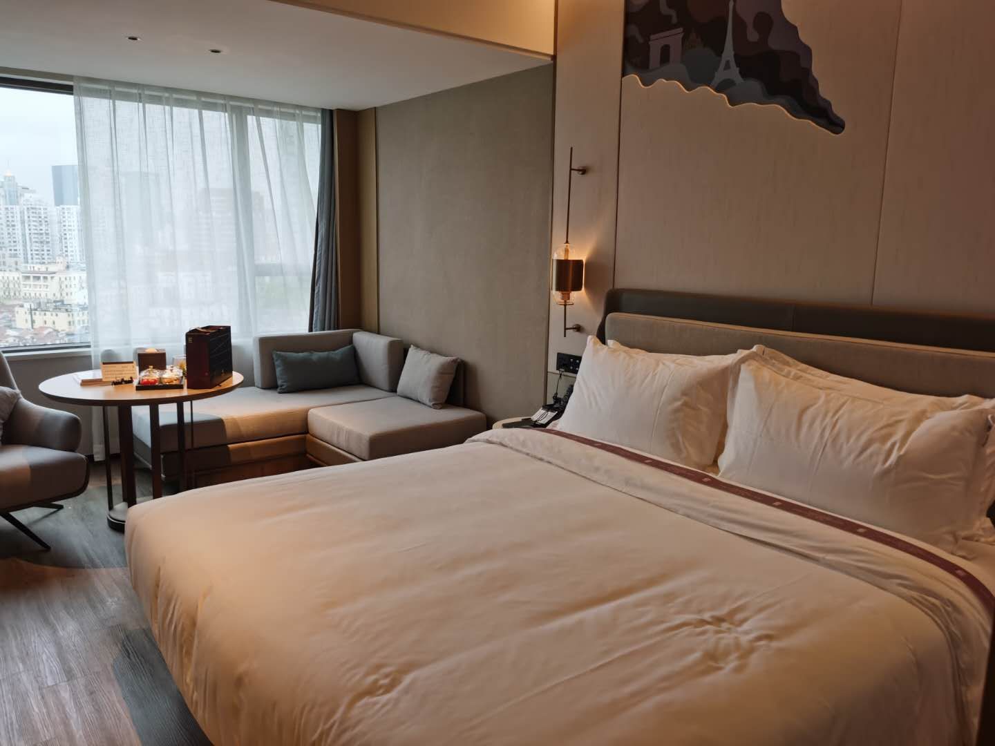 艺龙酒店首家旗舰店在沪开业,打造互联网住宿品牌新样本