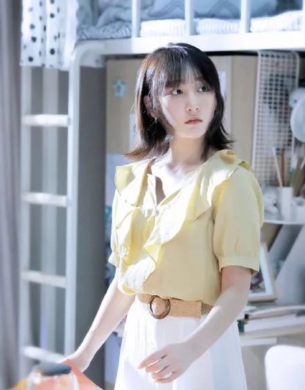 北电也审美降级了？前10名共用一张脸，开学合照怕是要一键消消乐…休闲区蓝鸢梦想 - Www.slyday.coM