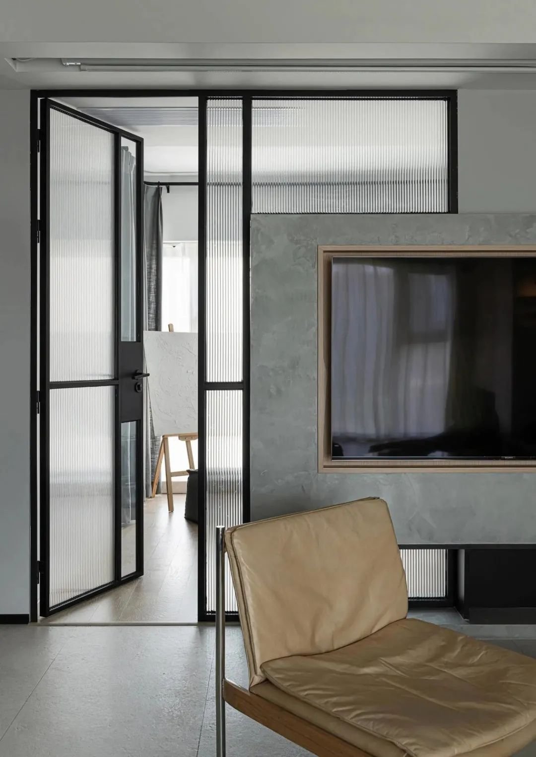 看看你家的老式玻璃门,真该换换了!