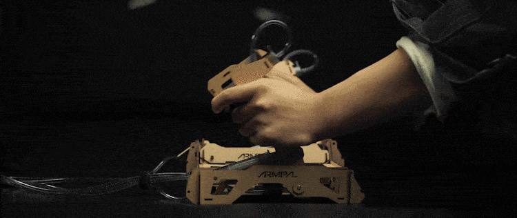 买了一台挖掘机我竟练成老司机