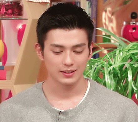 帅哥怎么想的,这么恋爱脑?|新田真剑佑|真剑佑|新田|女方|父亲_新浪娱乐_新浪新闻
