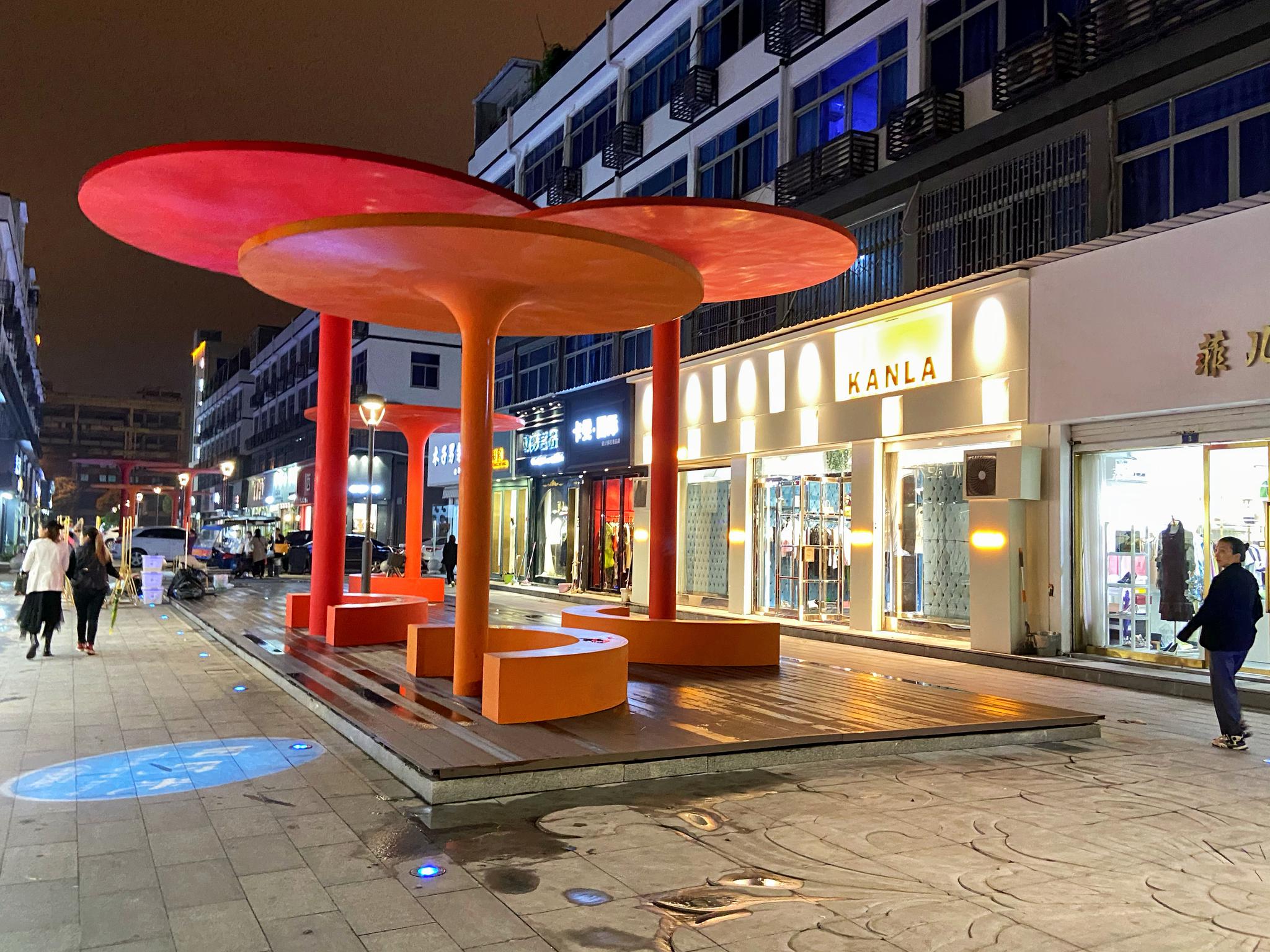 河西潮街人气足市民乐享夜生活