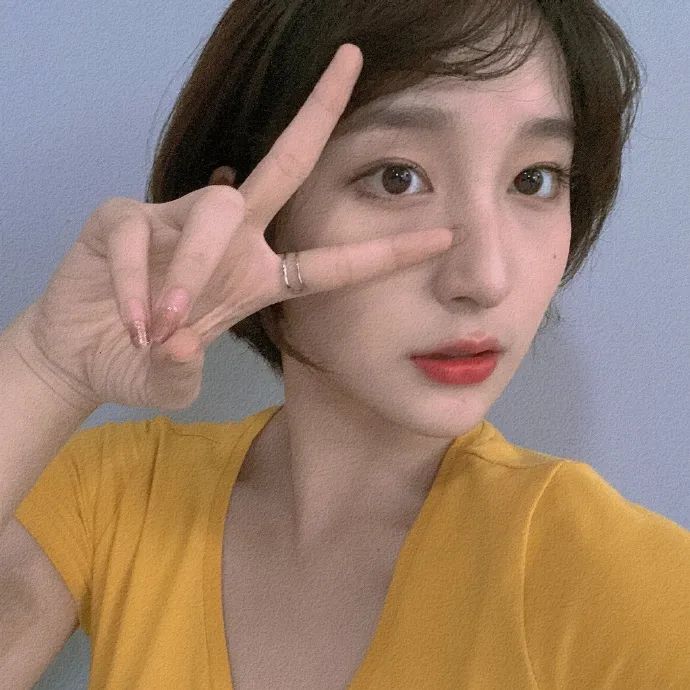 北电也审美降级了？前10名共用一张脸，开学合照怕是要一键消消乐…休闲区蓝鸢梦想 - Www.slyday.coM