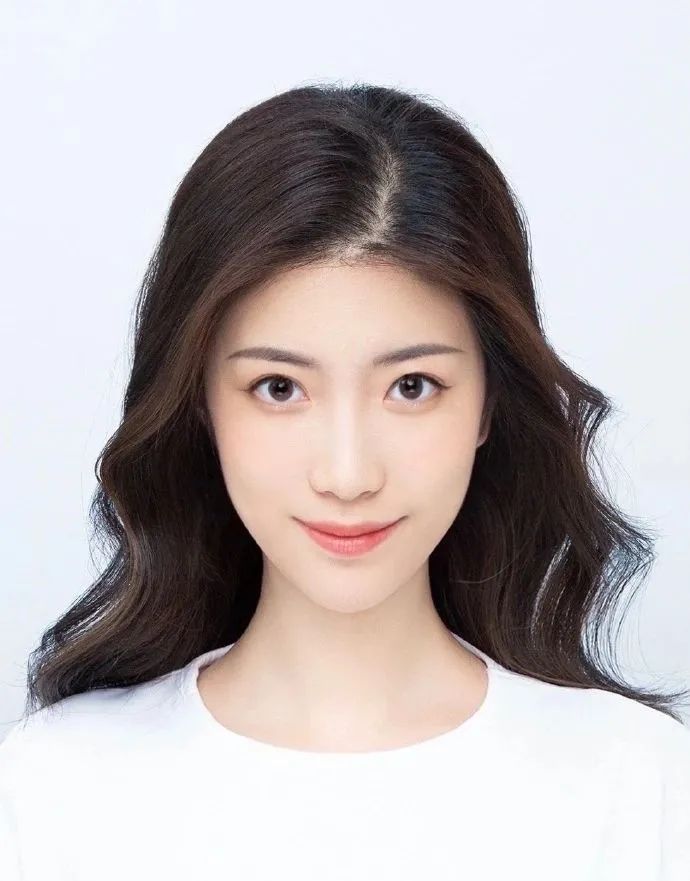 北电也审美降级了？前10名共用一张脸，开学合照怕是要一键消消乐…休闲区蓝鸢梦想 - Www.slyday.coM