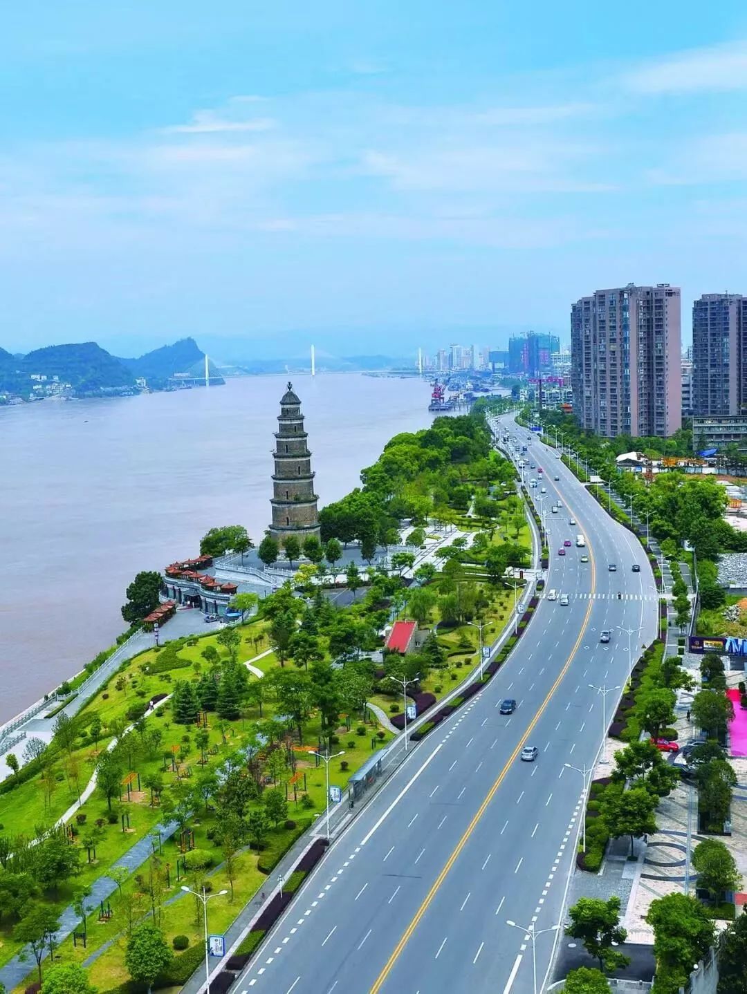 这里加冕"中国十大秀美之城"!|宜昌_新浪新闻