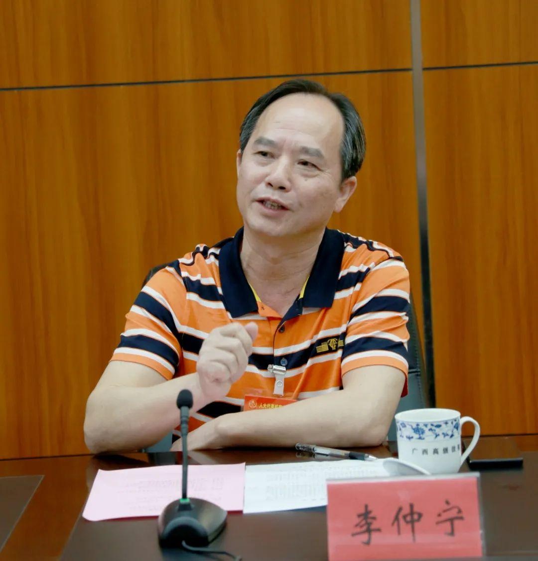 人大代表零距离感受司法阳光