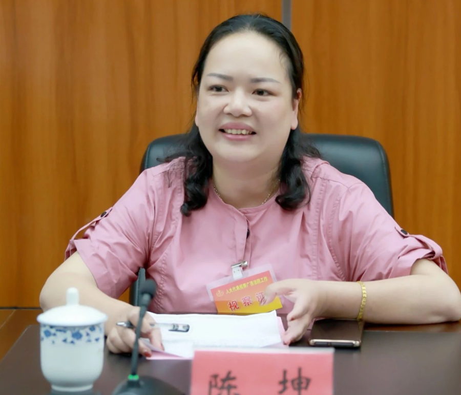 人大代表零距离感受司法阳光