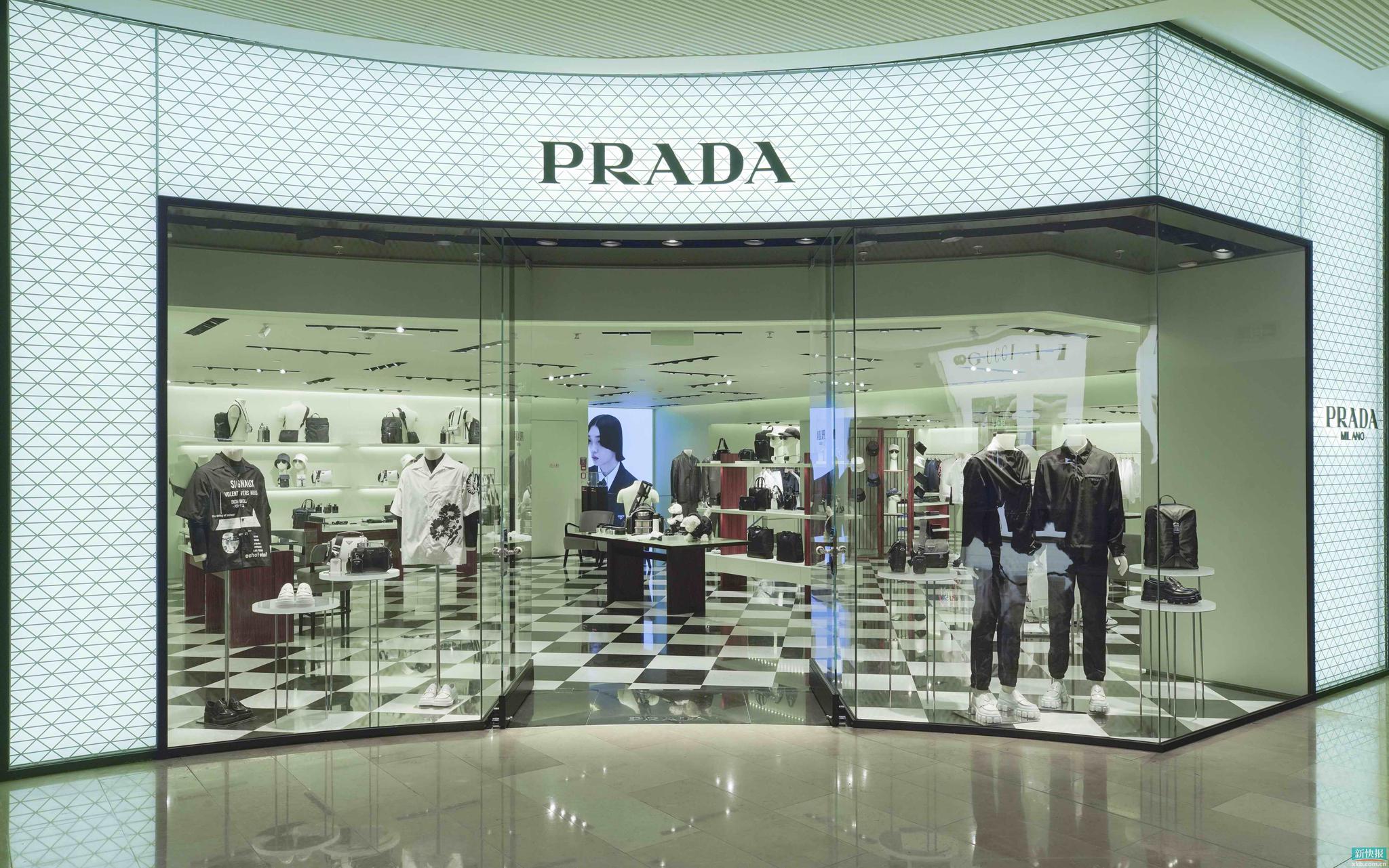 prada广州太古汇精品店焕新开幕