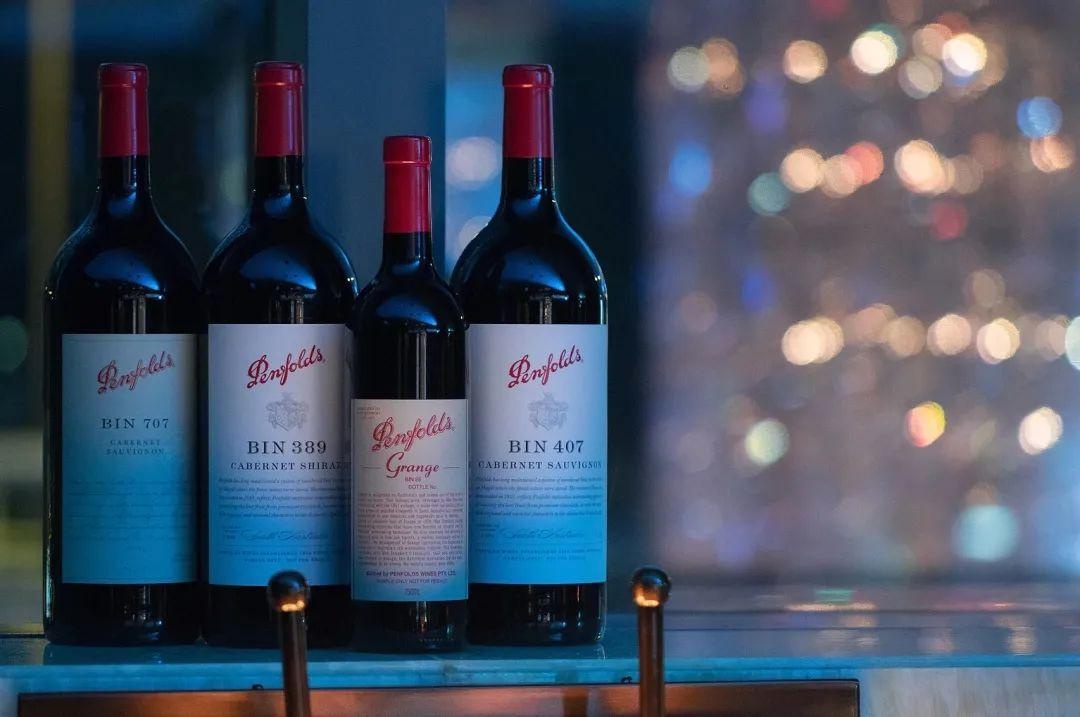 在任上海菲桐贸易有限公司业务员负责销售"奔富克鲁斯"系列葡萄酒期间