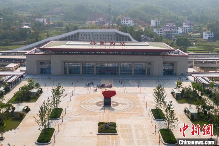 探访兴国弯巨变助力老区经济大发展生活奔小康