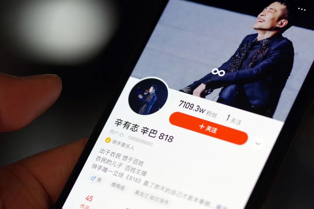 辛巴女装_世纪辛巴女装-第1张图片-潮百科
