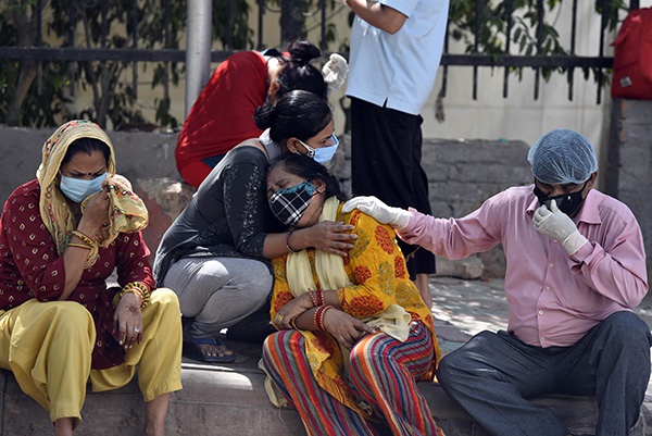 世卫组织多国新冠疫情仍在密集传播印度情况令人揪心