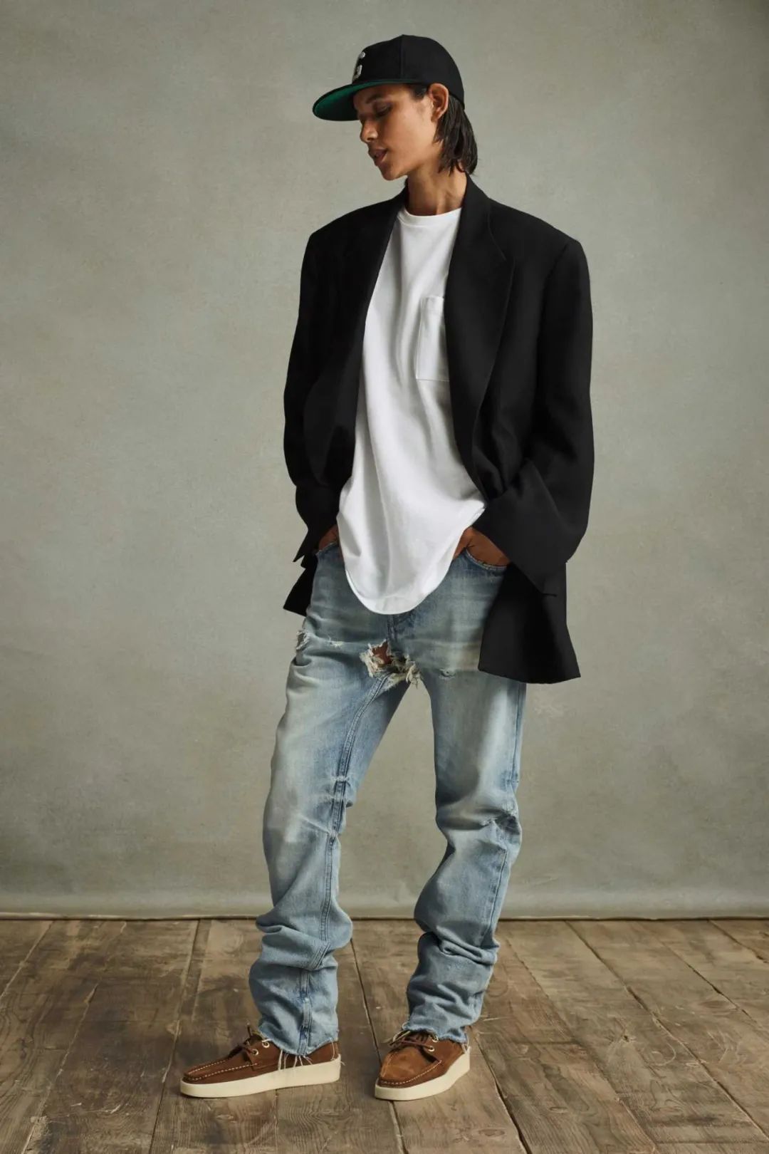 最会穿还是在乱穿从jerrylorenzo的穿搭来看fearofgod的精髓