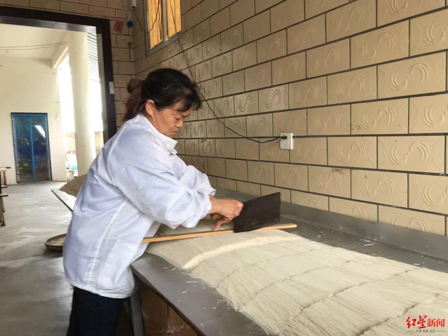 零的突破!“中国挂面第一村”挂面出口美国120元一斤,将在洛杉矶商超售卖__财经头条