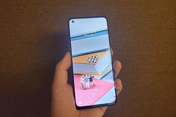 realme真我q3pro上手体验120hz高刷屏天玑1100来看下千元机皇有何不同