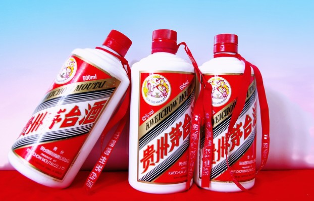 “酿酒板块只有茅台在“挨揍” 更有疯涨500%妖股复牌直接20%跌停